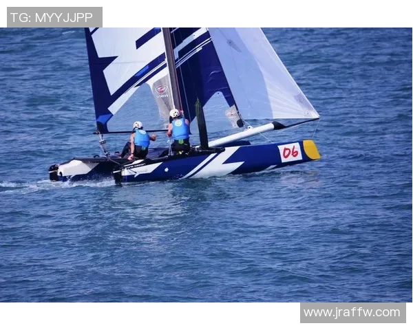 极限运动战术解析：广州极限运动队的防守策略与团队协作研究