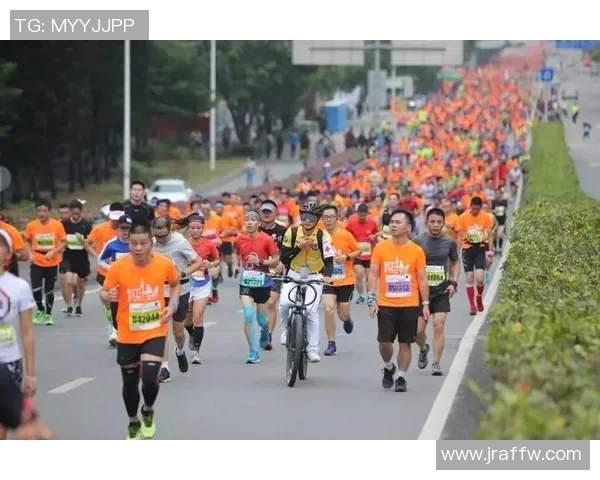 深圳街舞队在马拉松大满贯中的速度表现分析与点评