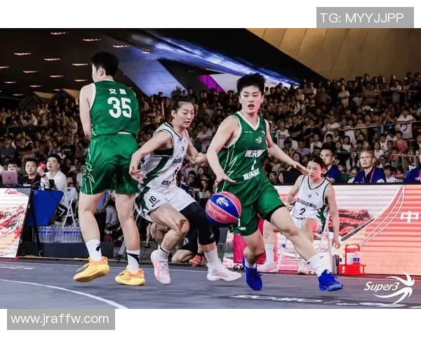 重庆篮球队在篮球意识排行榜中荣登第十名展现出色团队配合与战术执行能力 重庆篮球队在篮球意识排行榜中荣登第十名展现出色团队配合与战术执行能力