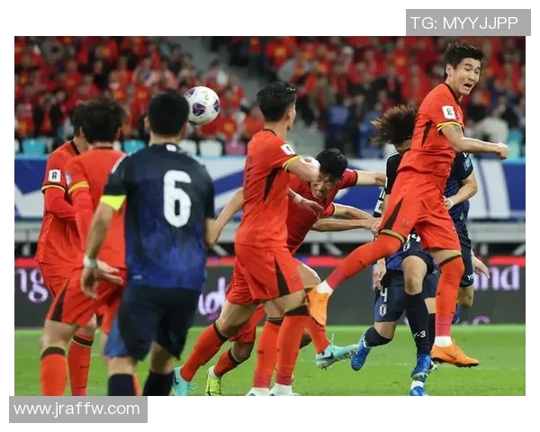 足球明星领衔球队奋勇争冠展现无与伦比的团队精神与个人魅力